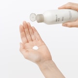 敏感肌用乳液　高保湿