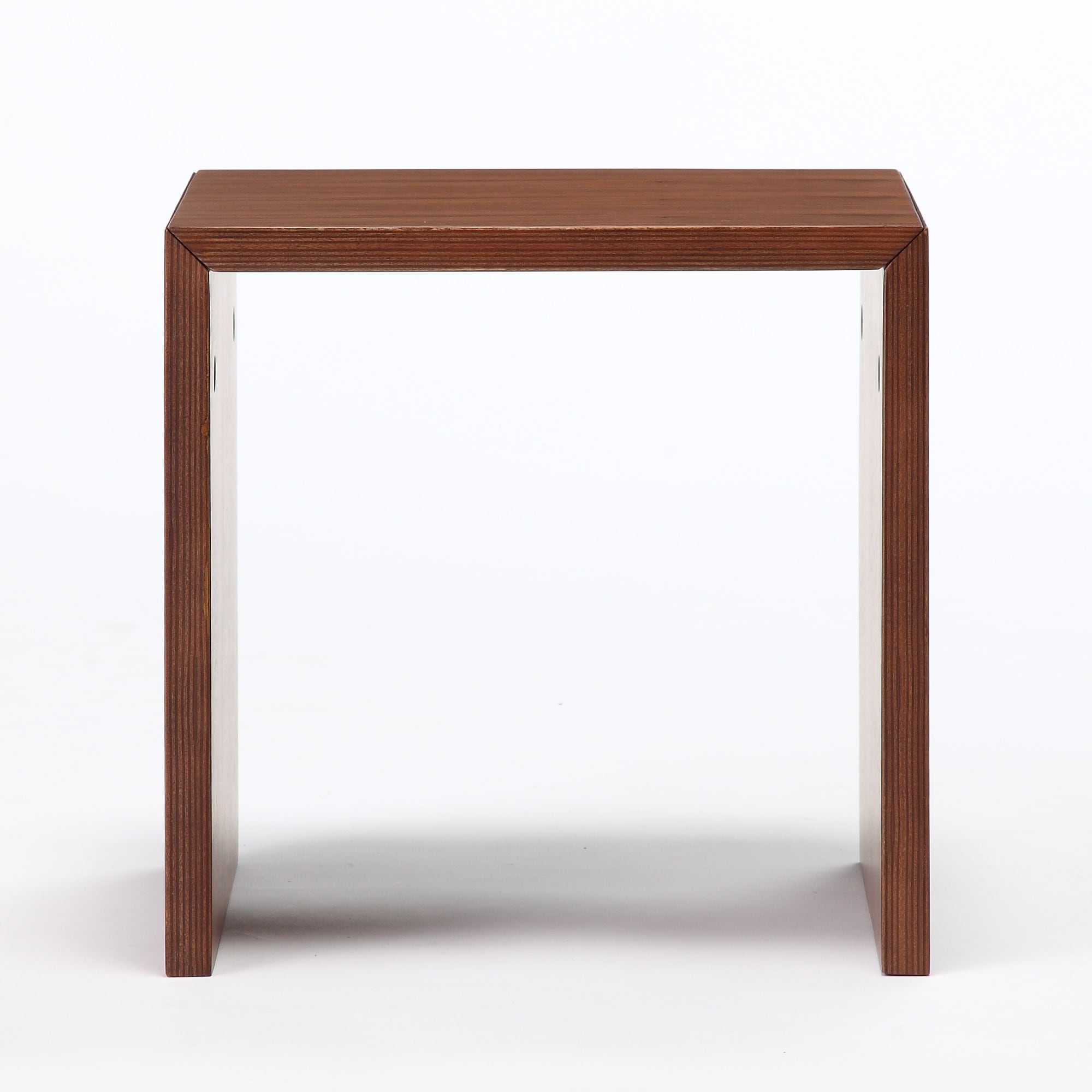 コの字の家具　積層合板　ウォールナット材　幅３５ｃｍ