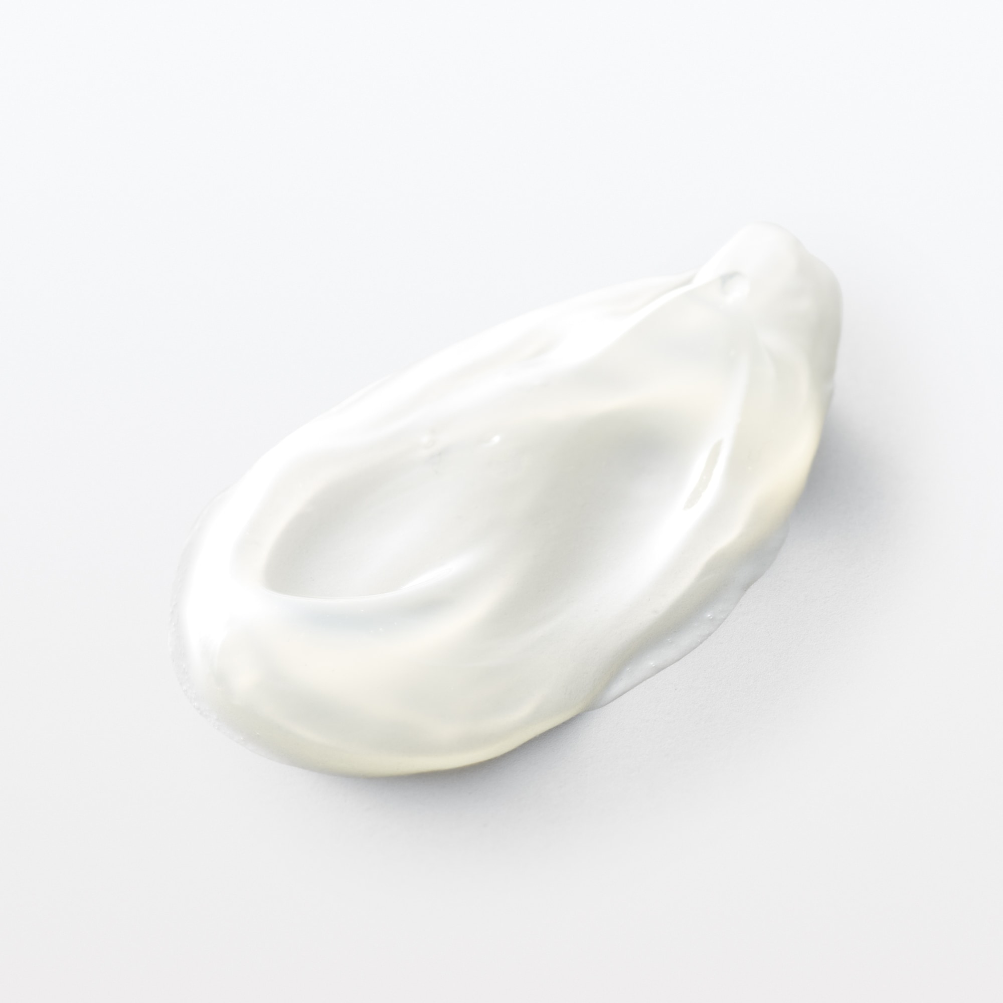 エイジングケアリップエッセンス