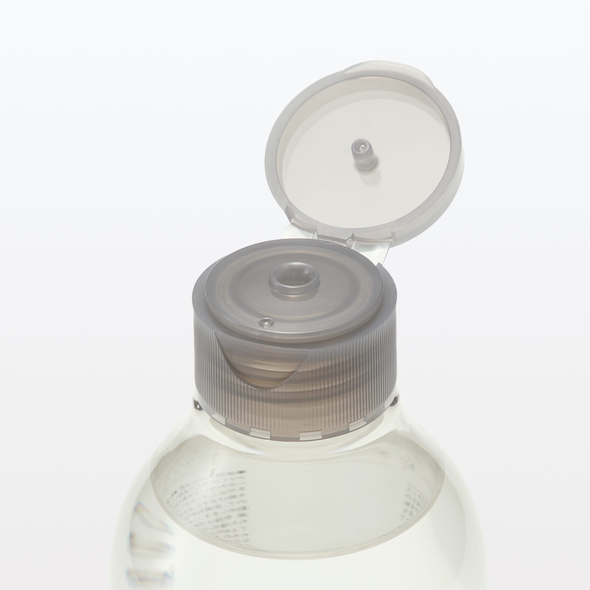 ふき取り化粧水