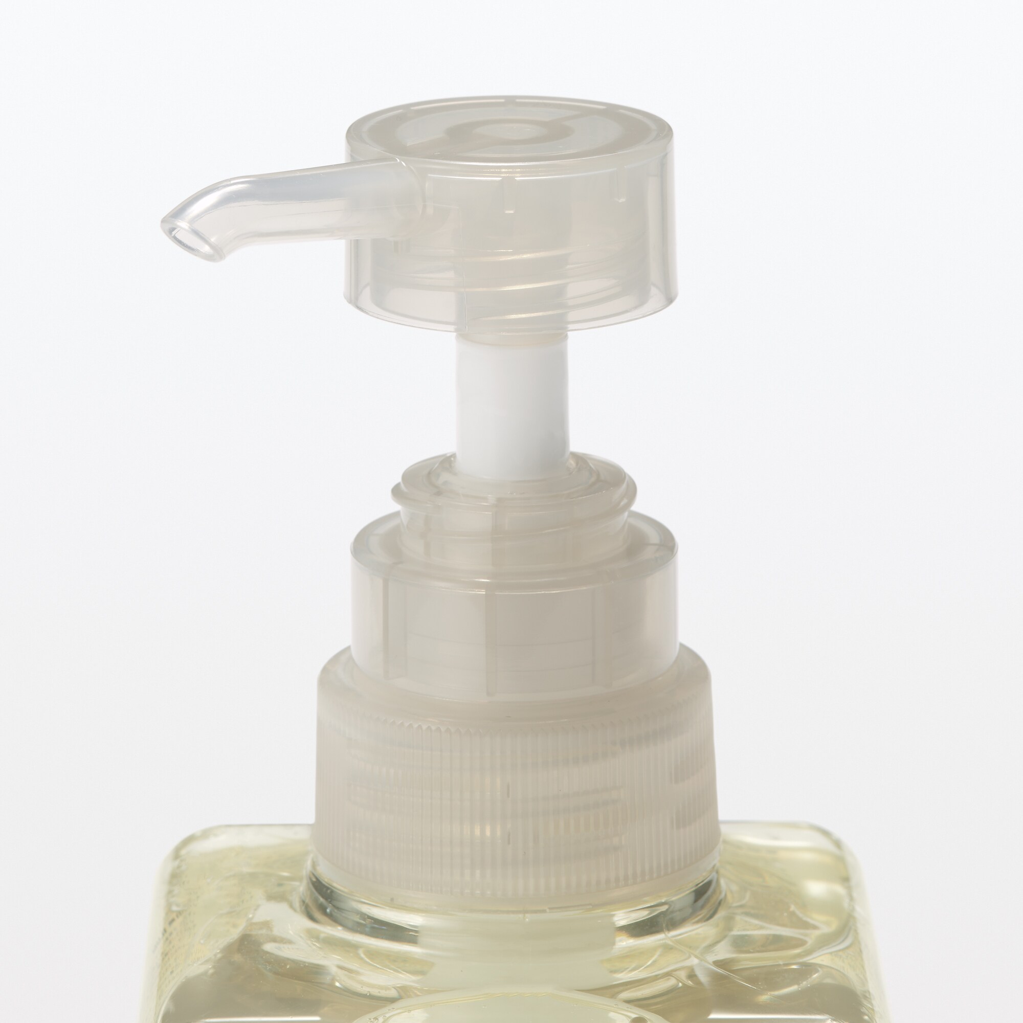 敏感肌用うるおいボディソープ　液体タイプ