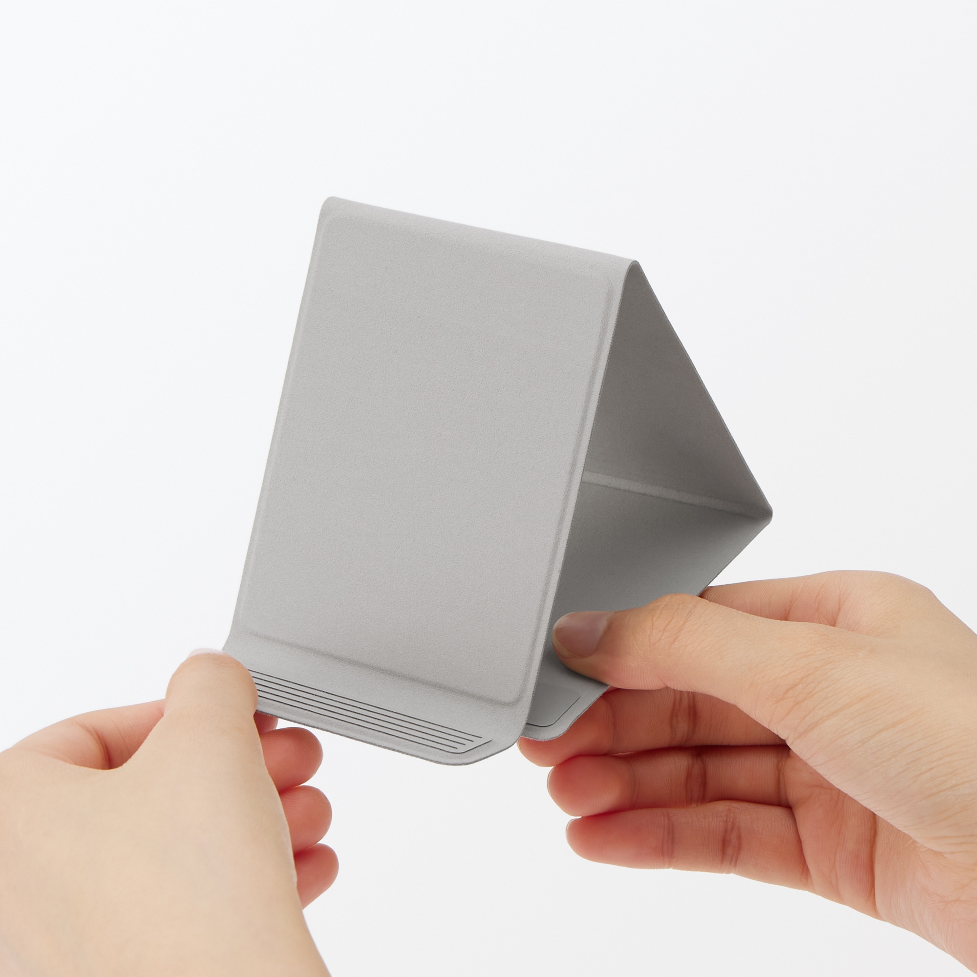 折りたためるスマホスタンド | 無印良品