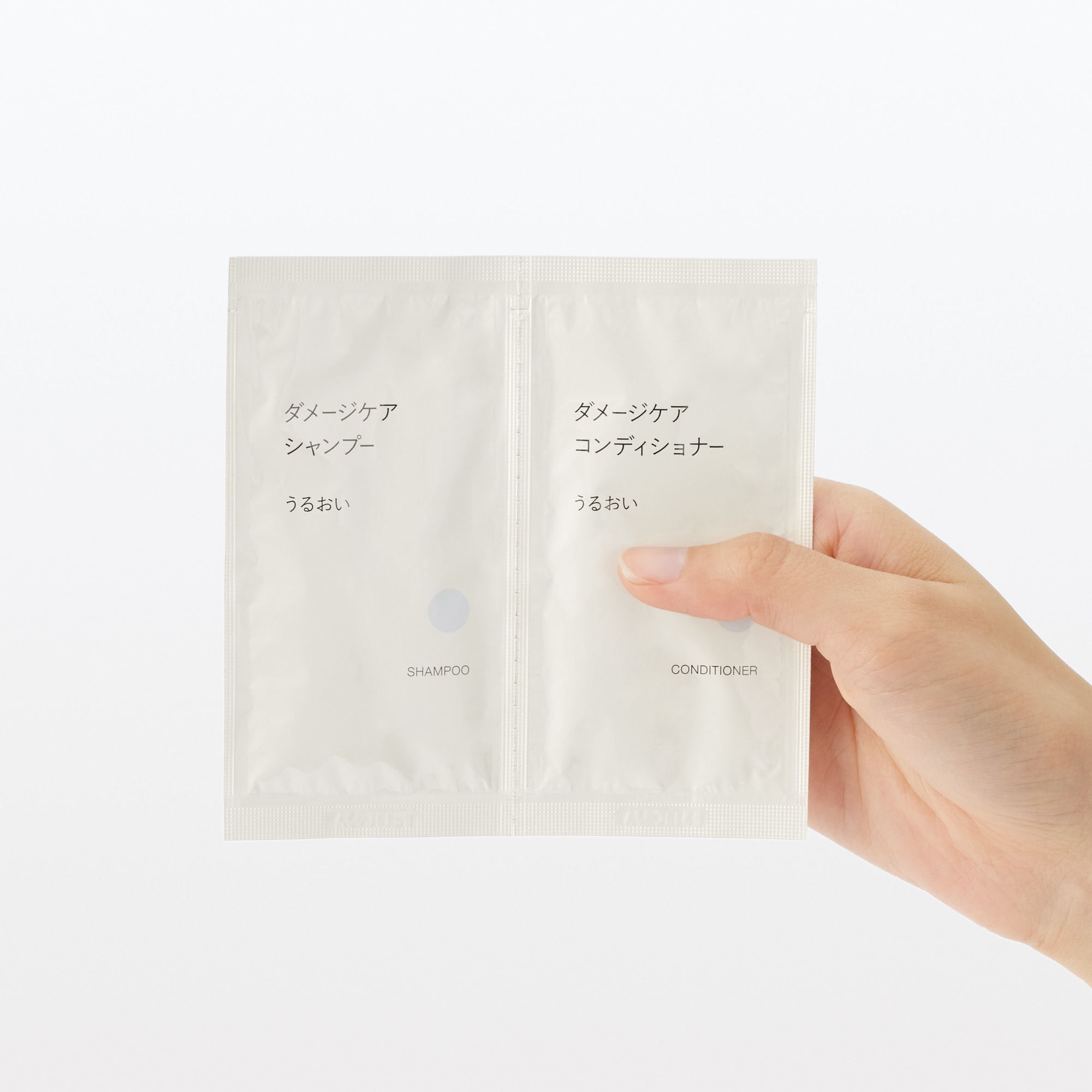 ダメージケアシャンプー　コンディショナーセット　うるおい