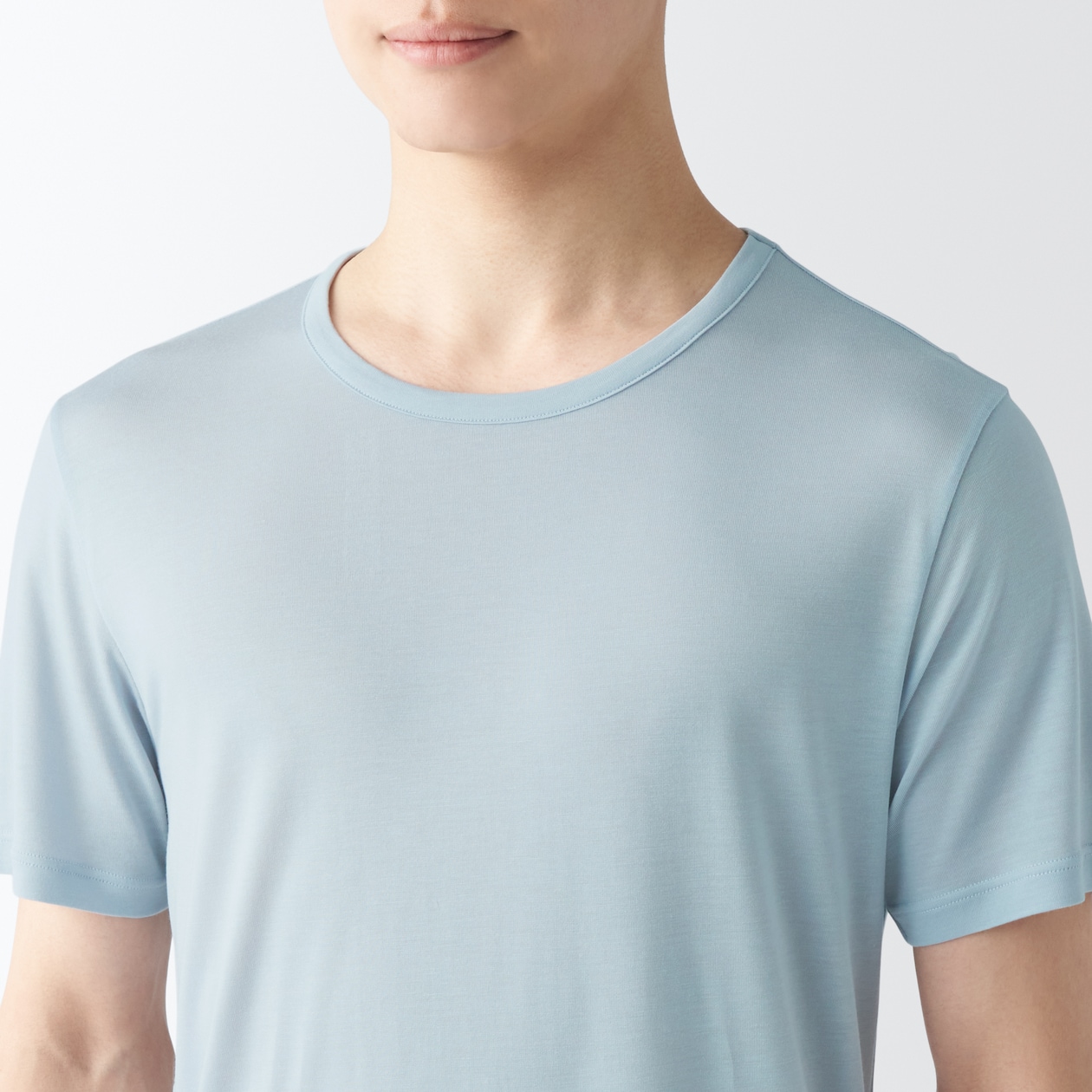 紳士　ひんやりなめらか　クルーネック半袖Ｔシャツ
