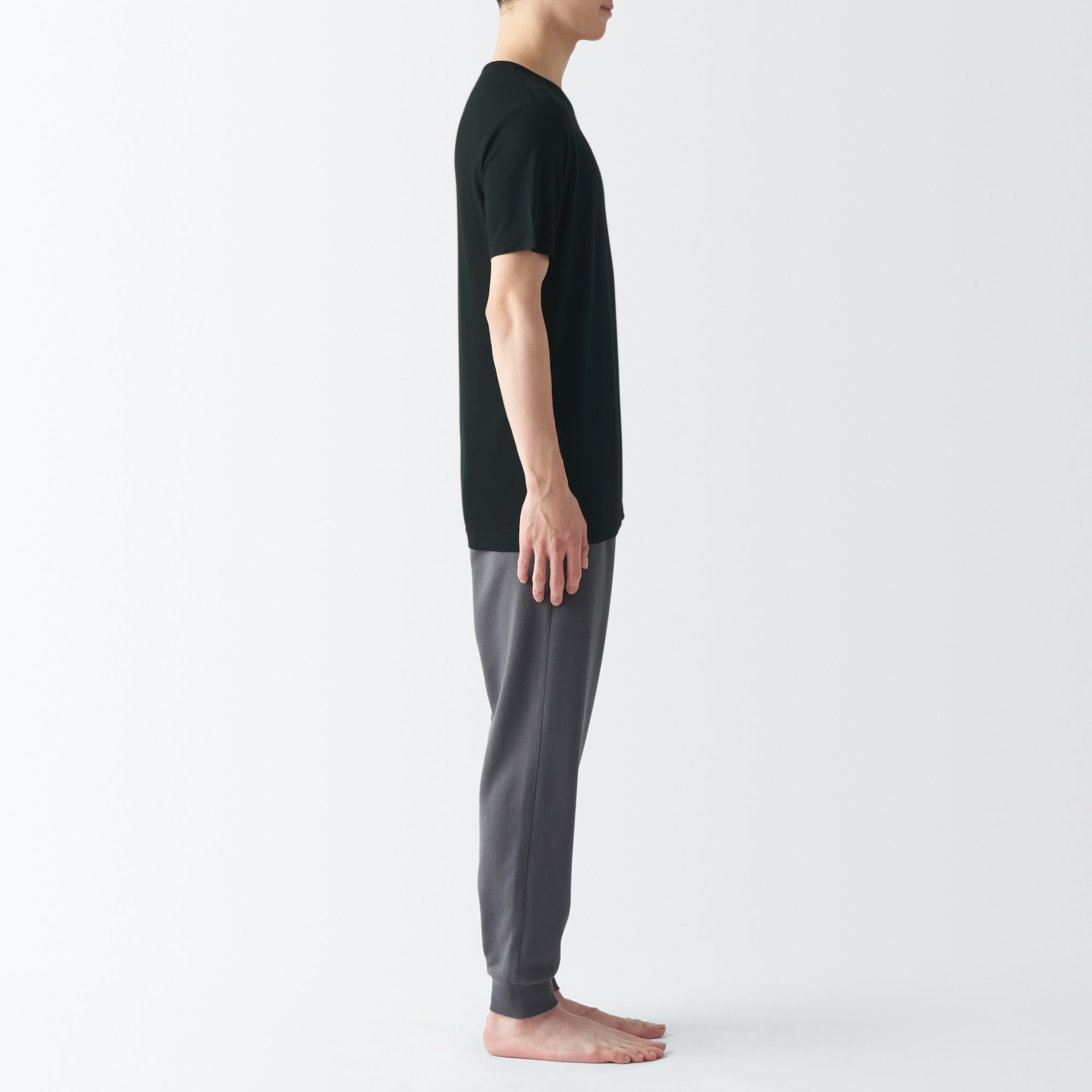 紳士　ひんやりなめらか　クルーネック半袖Ｔシャツ