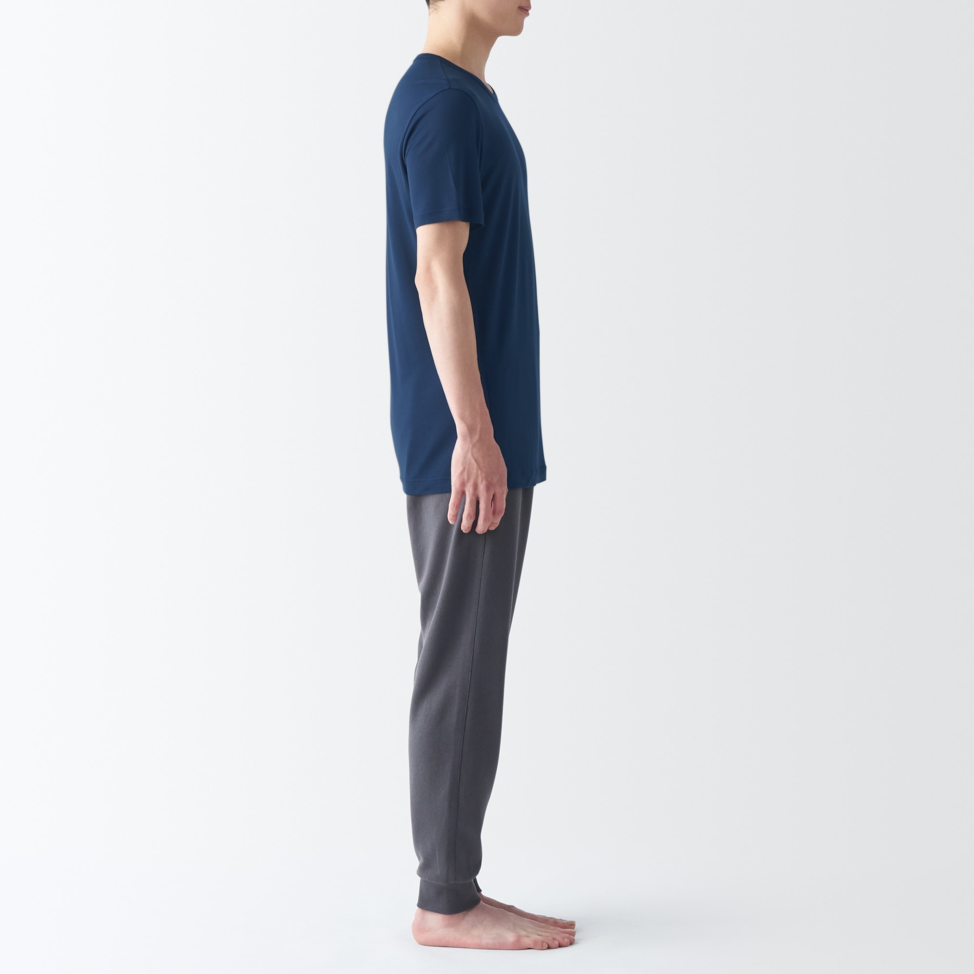 紳士　ひんやりなめらか　クルーネック半袖Ｔシャツ