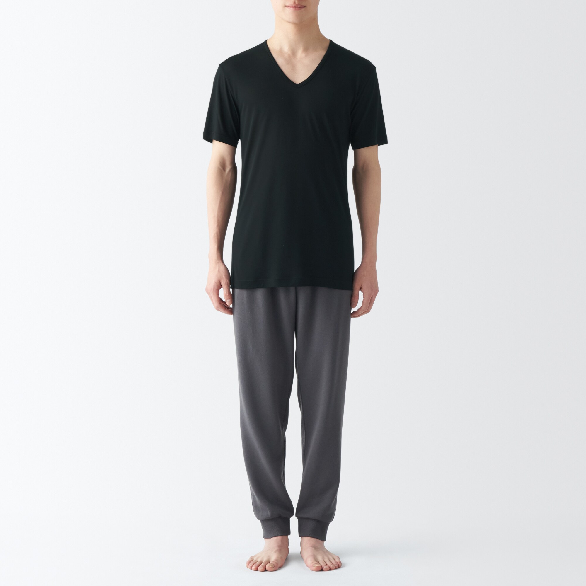 紳士　ひんやりなめらか　Ｖネック半袖Ｔシャツ