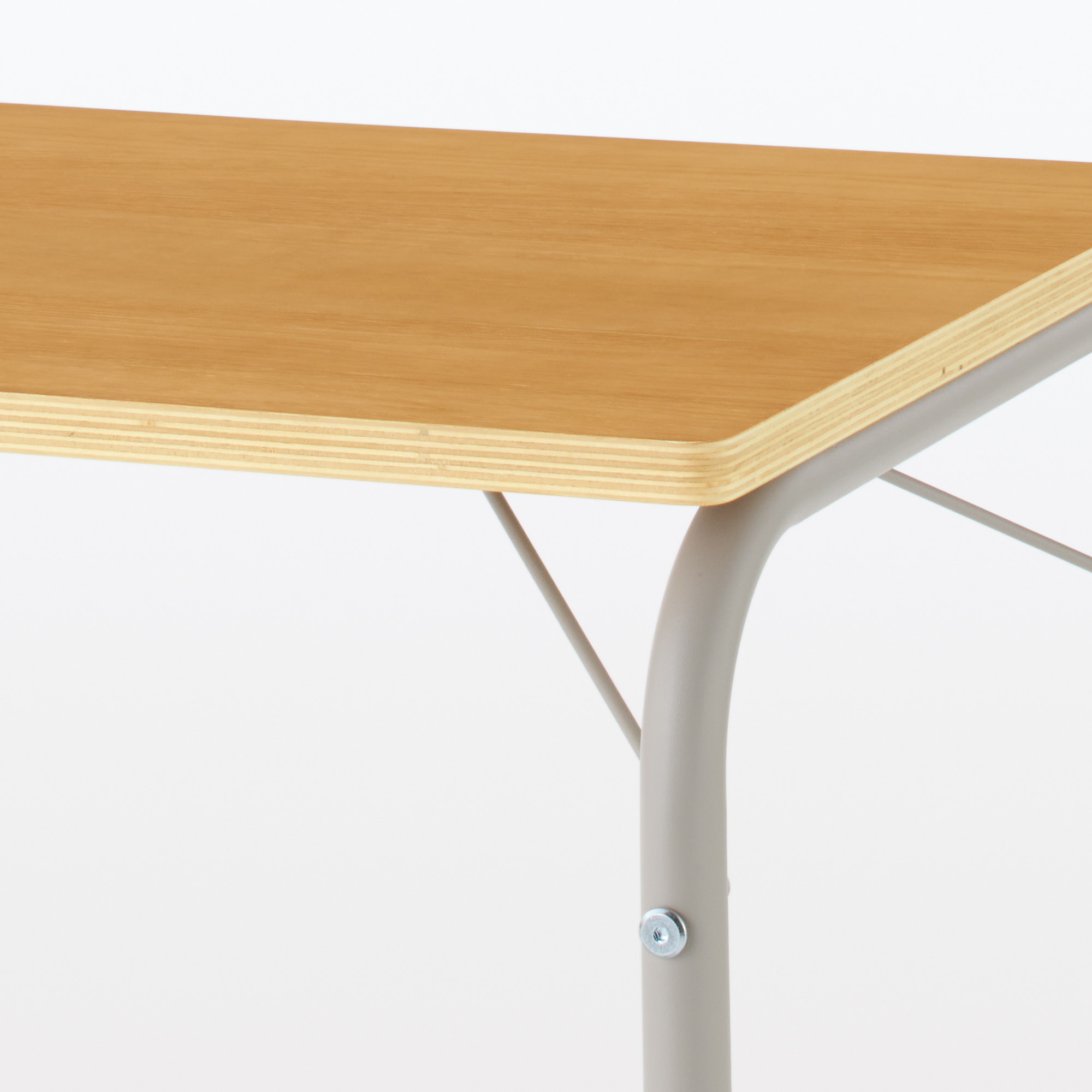 スチールパイプテーブル