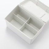 ポリプロピレン　救急箱　ホワイトグレー