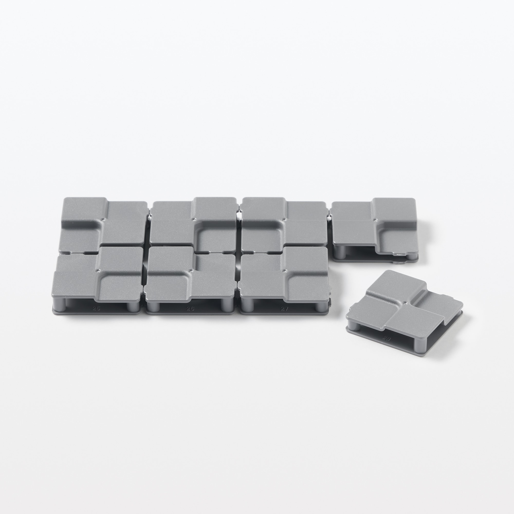 ごきぶり駆除エサ剤　薄型隙間用