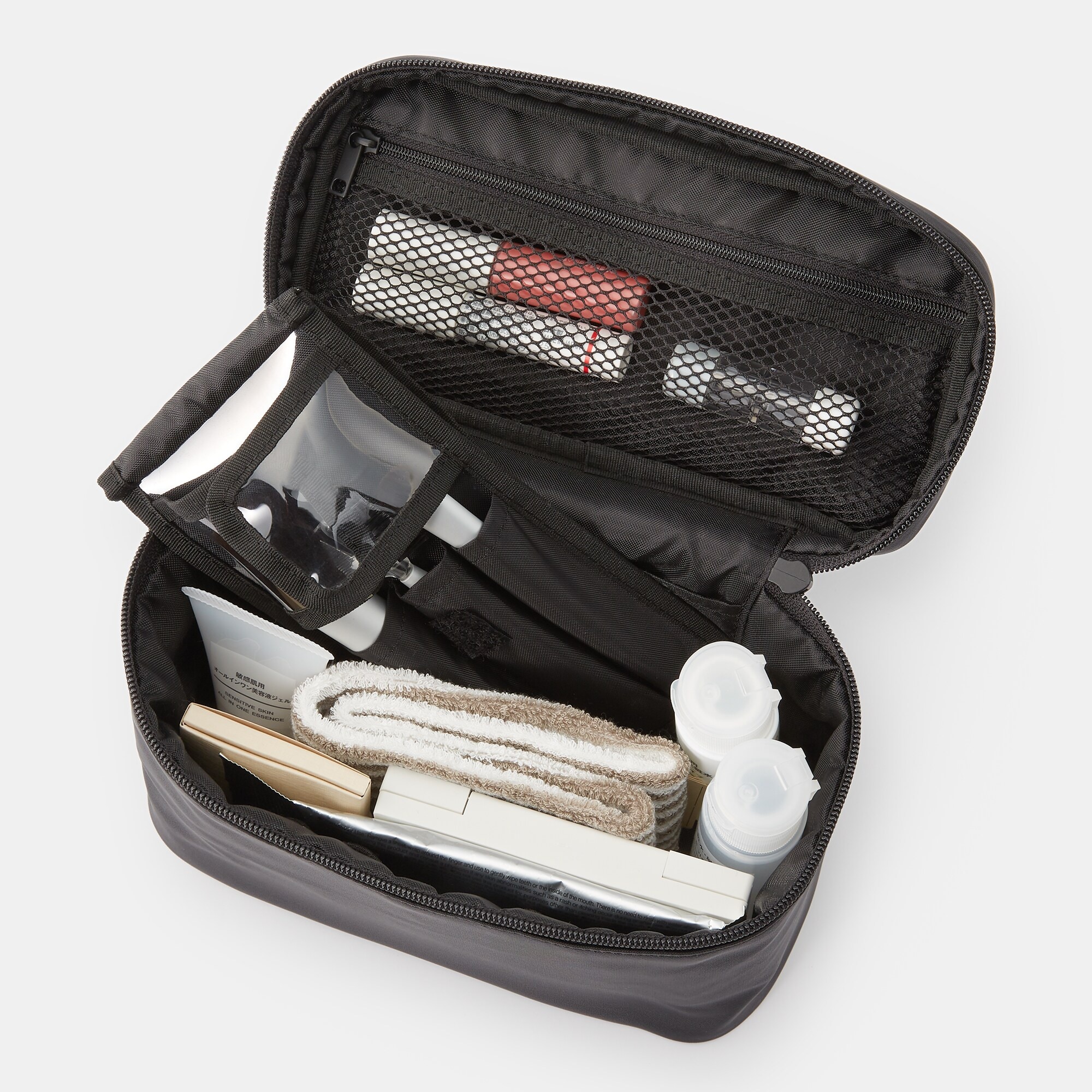 ナイロンメイクブラシポーチ