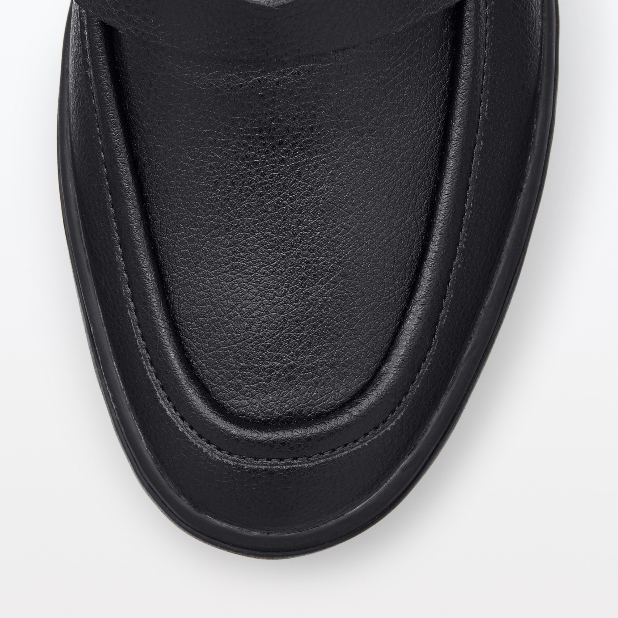 紳士　疲れにくい　革の端材を再利用した　ローファー