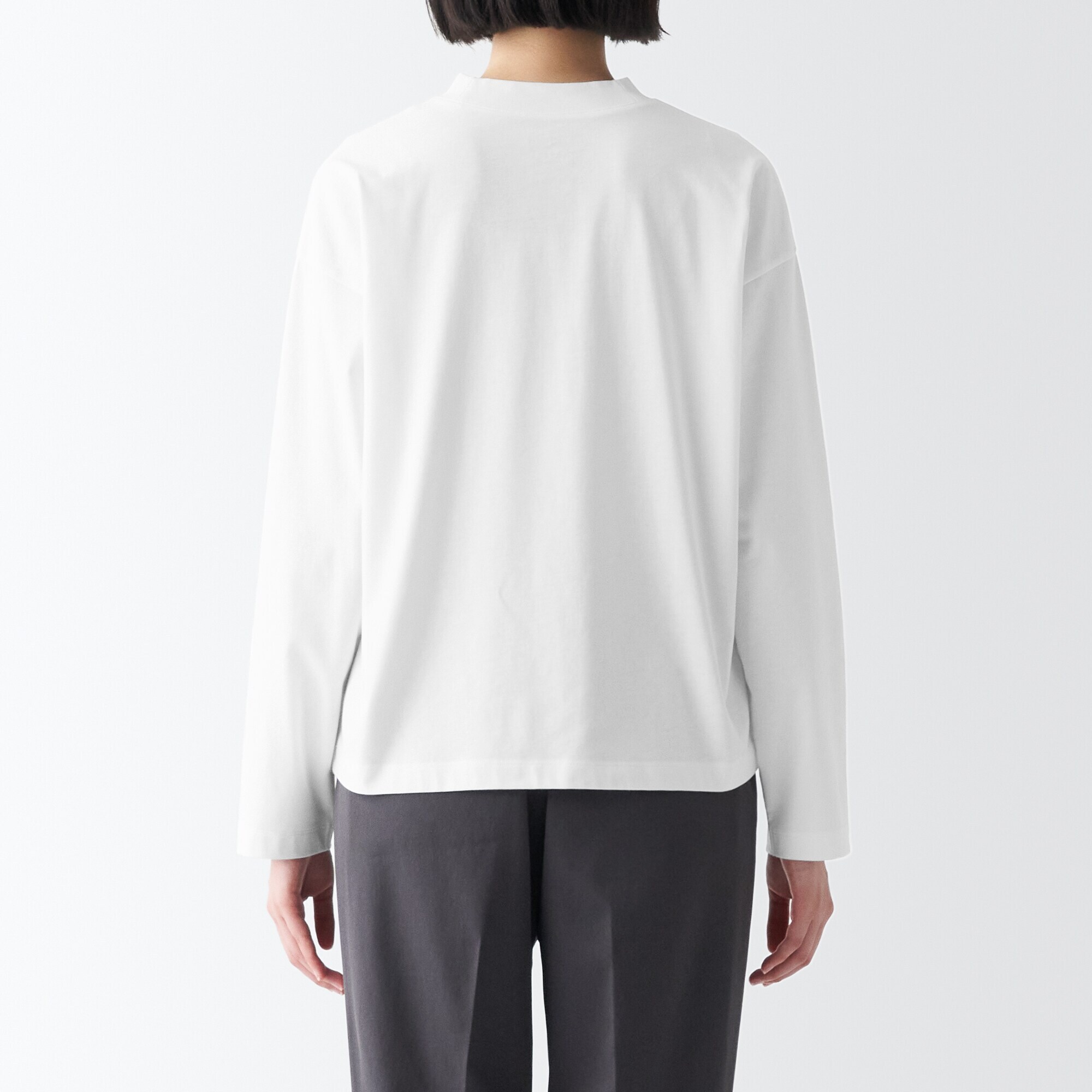 婦人　天竺編みクルーネック長袖Ｔシャツ