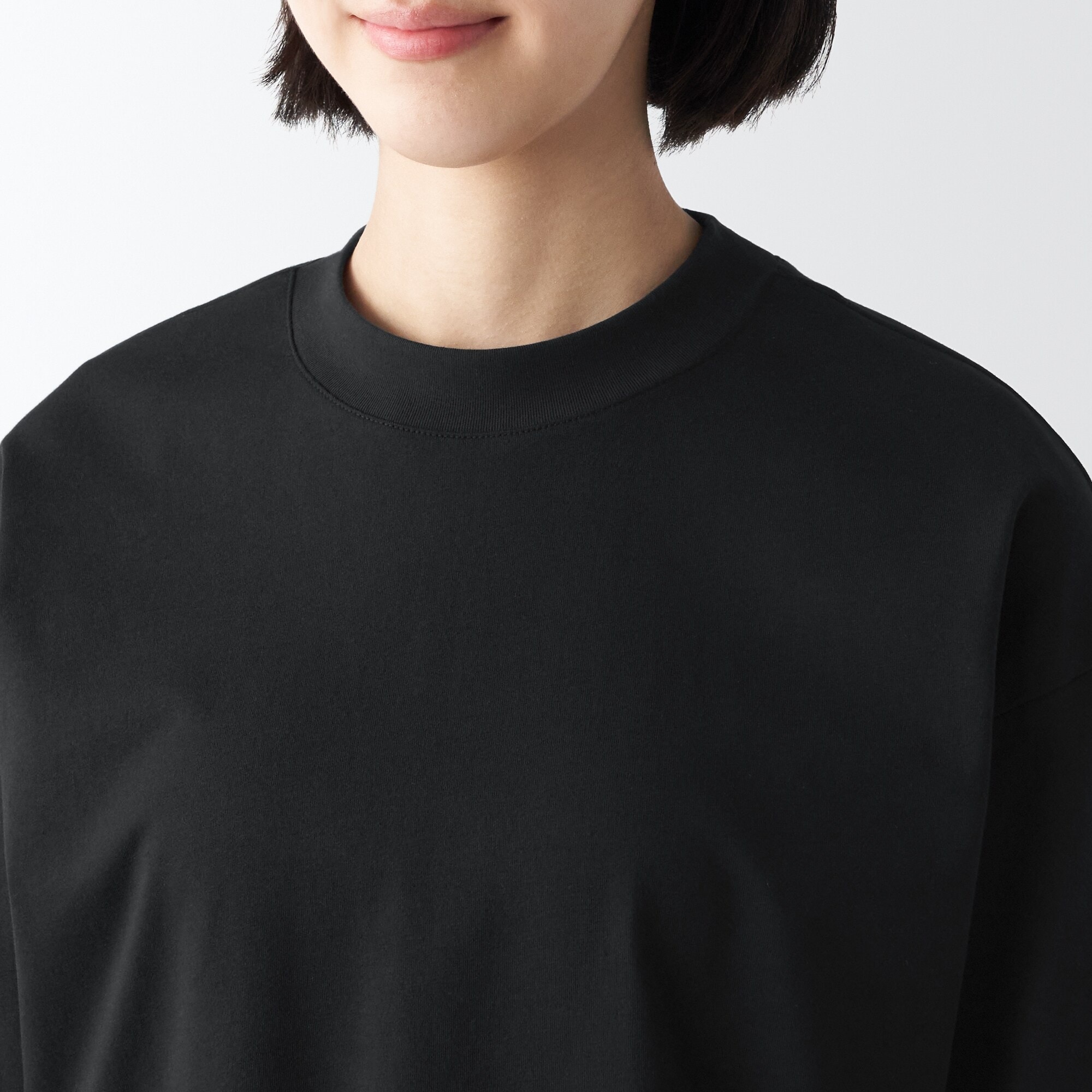 婦人　天竺編みクルーネック長袖Ｔシャツ