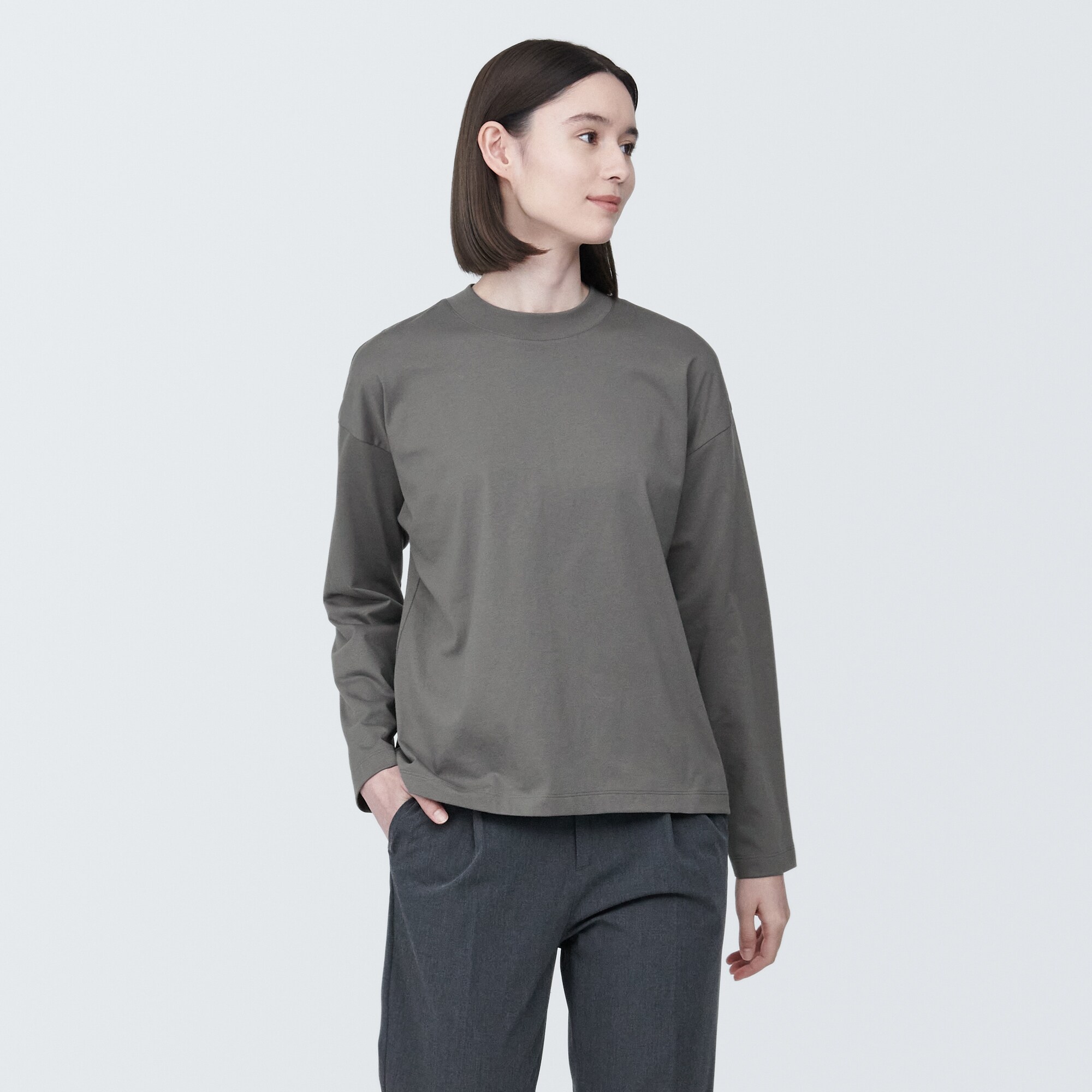 婦人　天竺編みクルーネック長袖Ｔシャツ