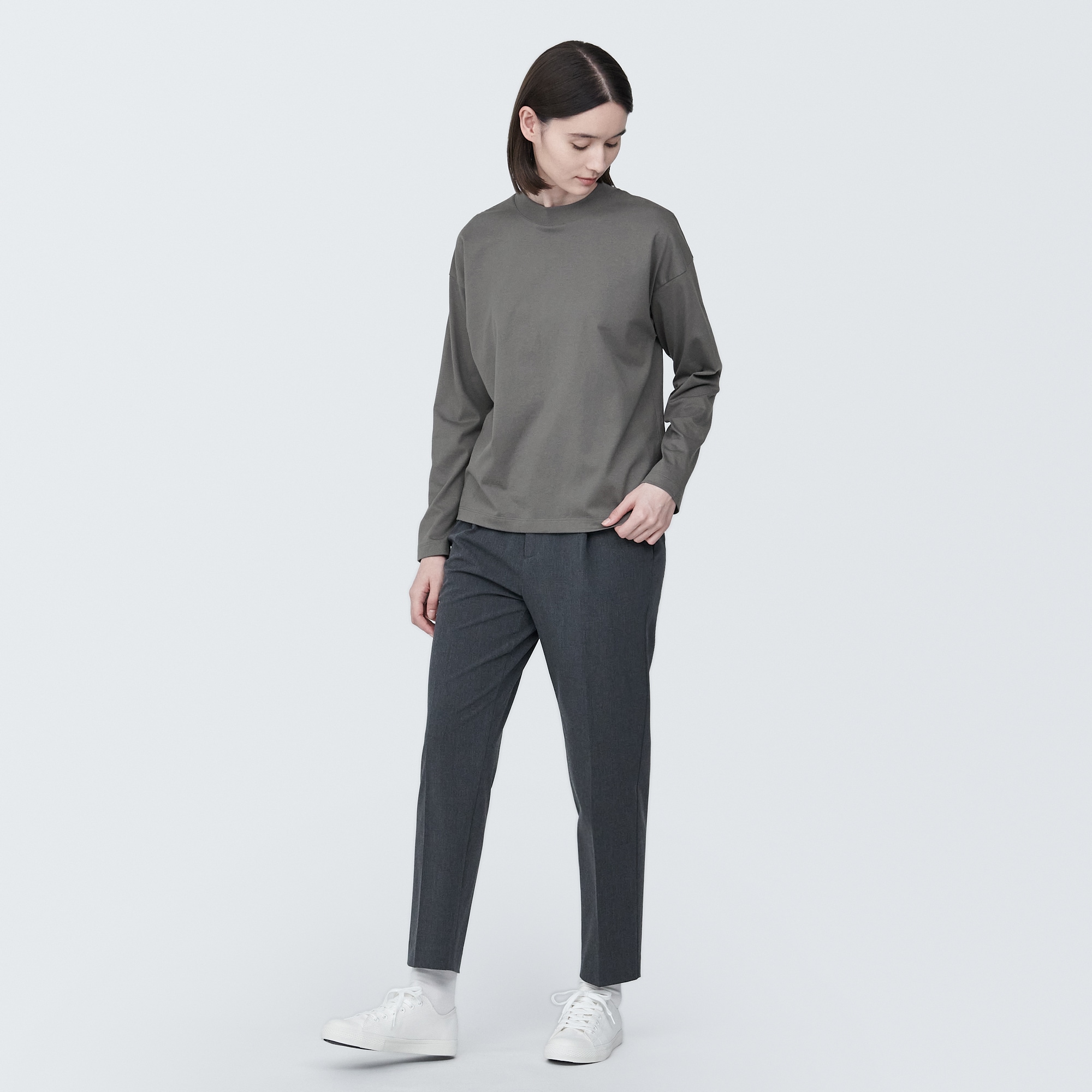 婦人　天竺編みクルーネック長袖Ｔシャツ