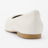 婦人　疲れにくい　レザーフラットシューズ