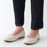 婦人　疲れにくい　レザーフラットシューズ