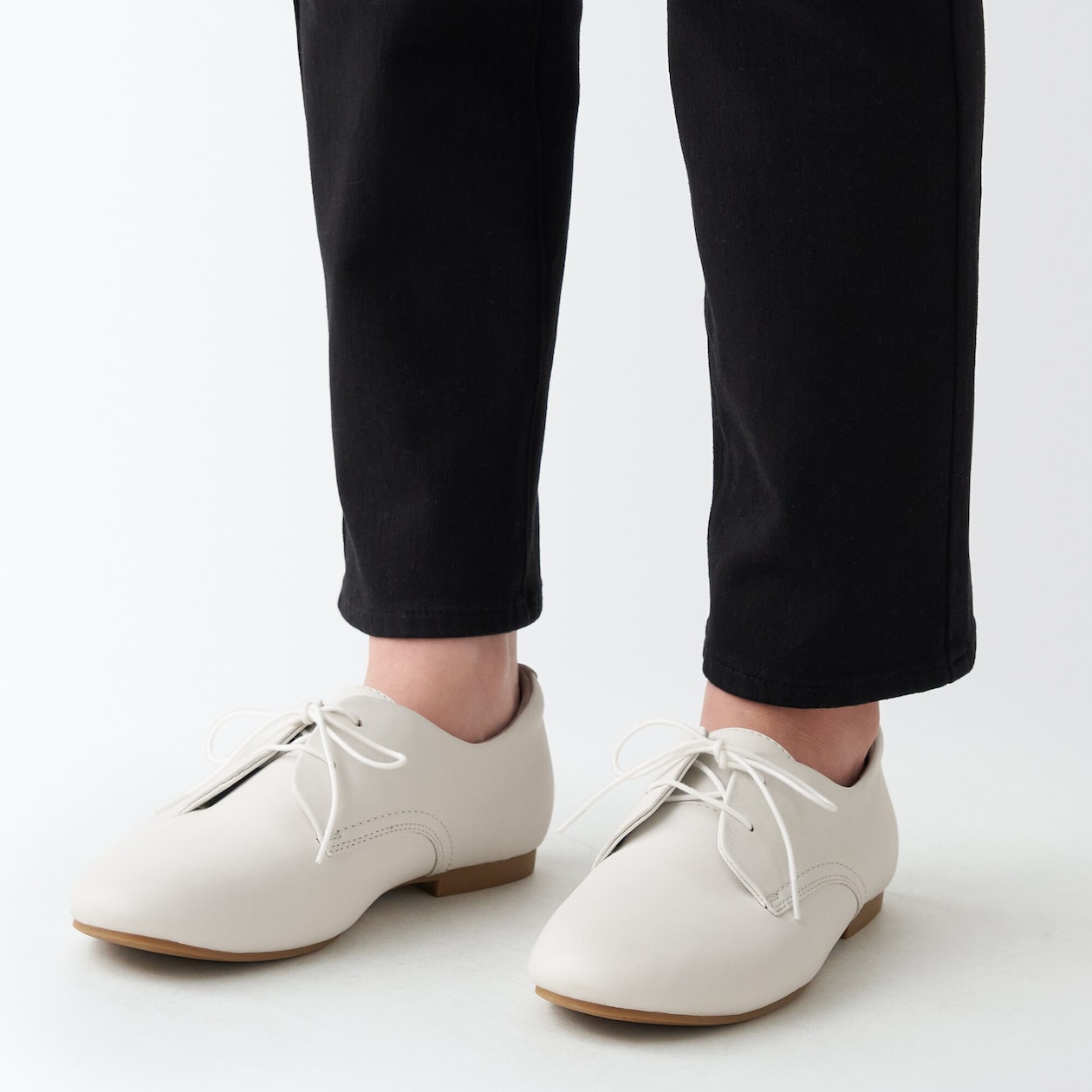 婦人　疲れにくい　レザーシューズ