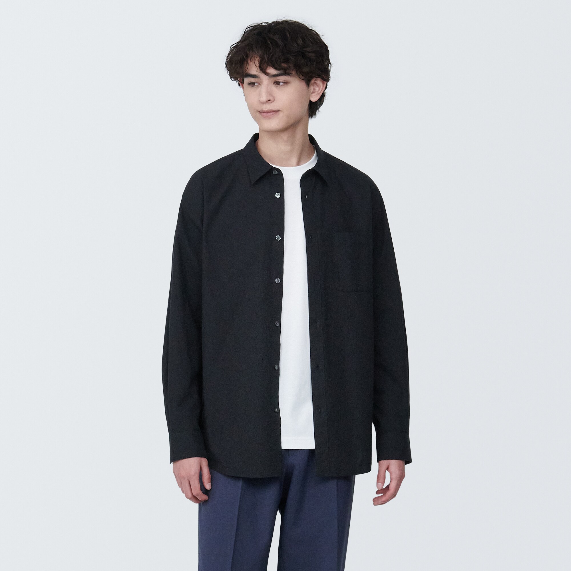 V12 黒 長袖シャツ 紳士 洗いざらしブロード長袖シャツ | 無印良品