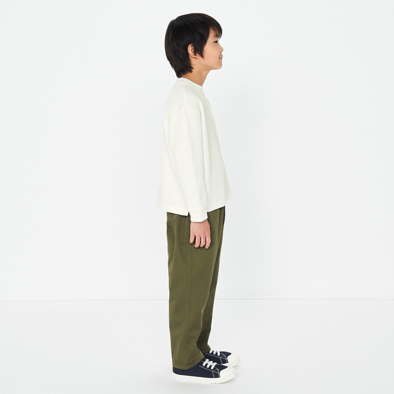 キッズ　チノルーズフィットパンツ