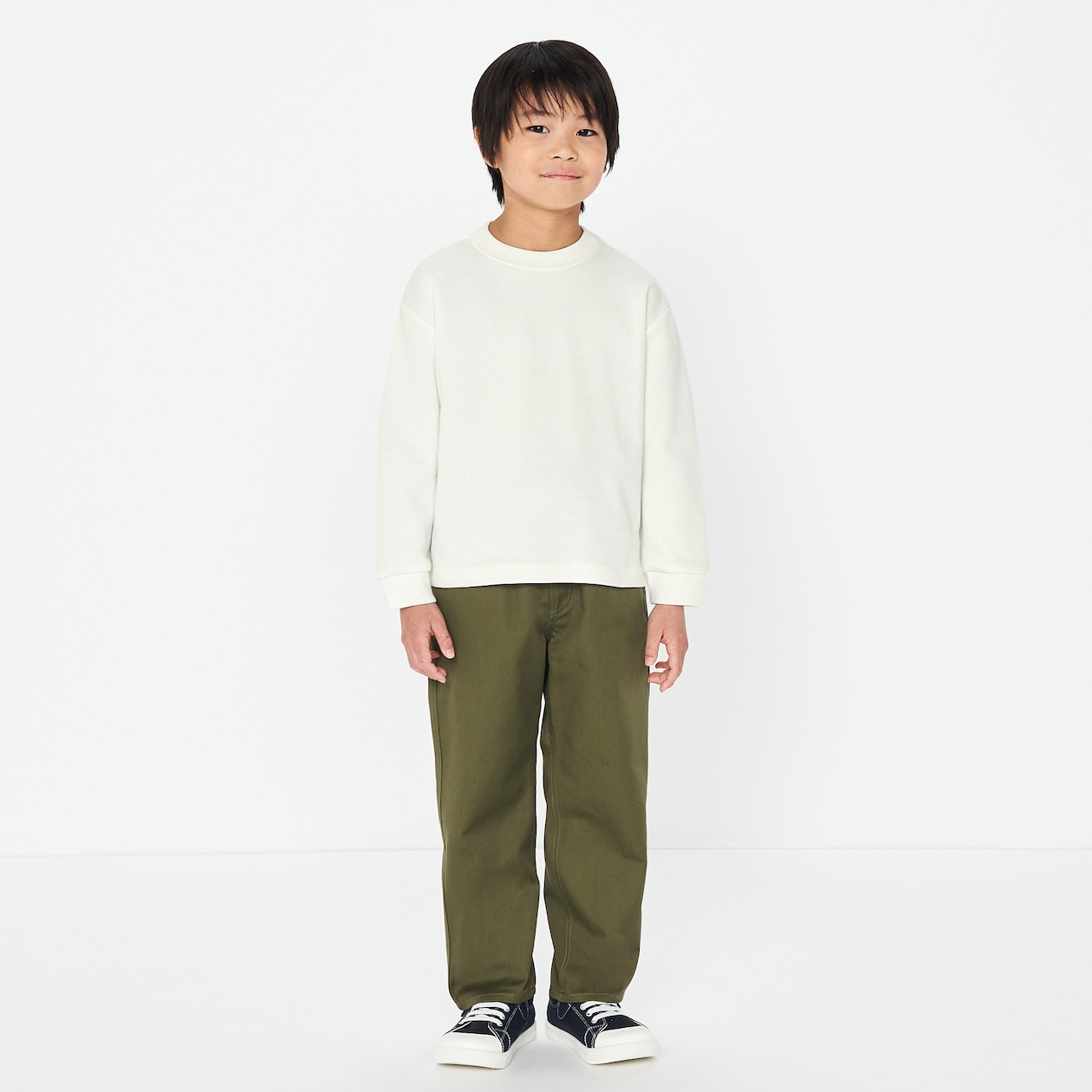 キッズ　チノルーズフィットパンツ