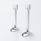 貼り直しできる粘着シートフック