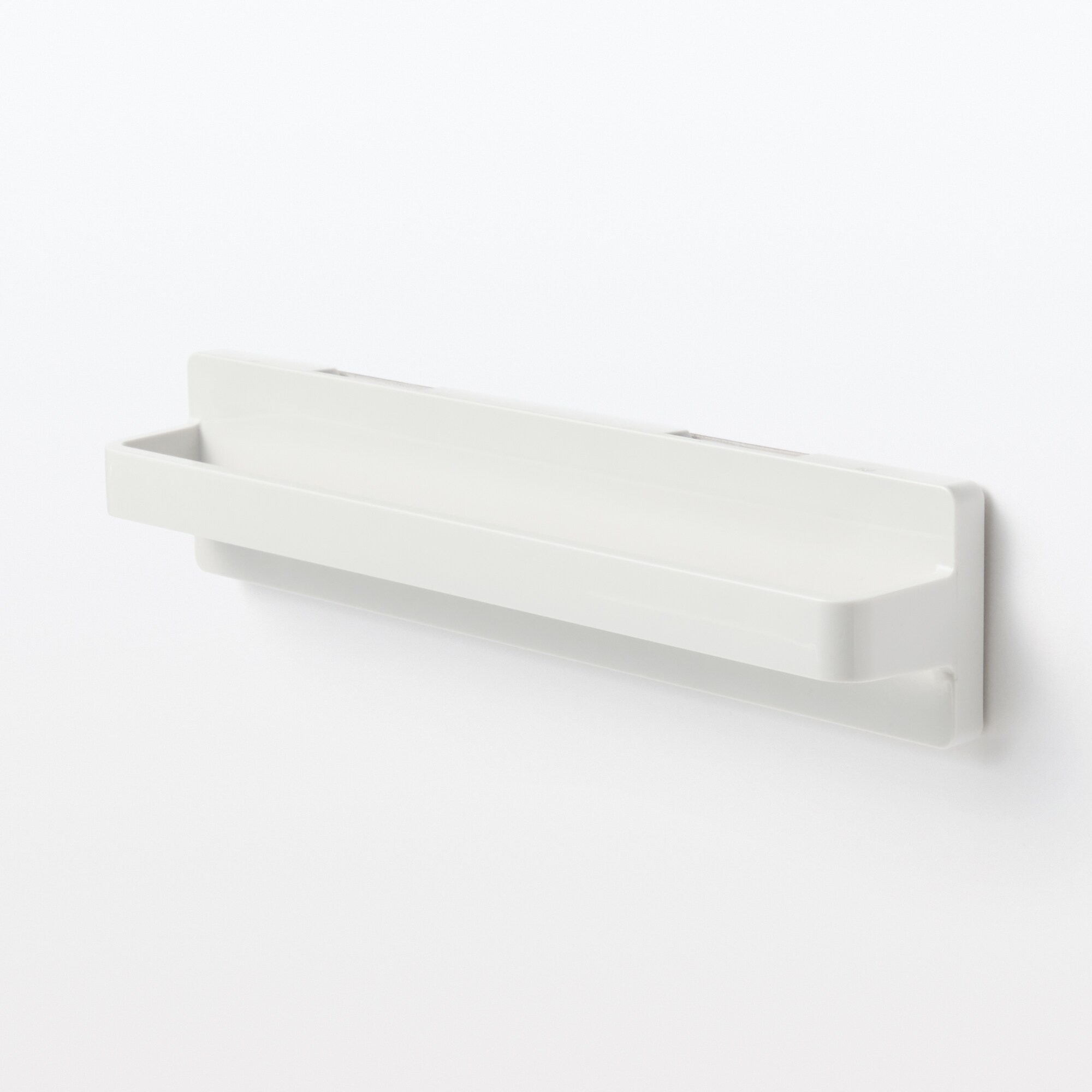 貼り直しできる粘着シートタオルハンガー