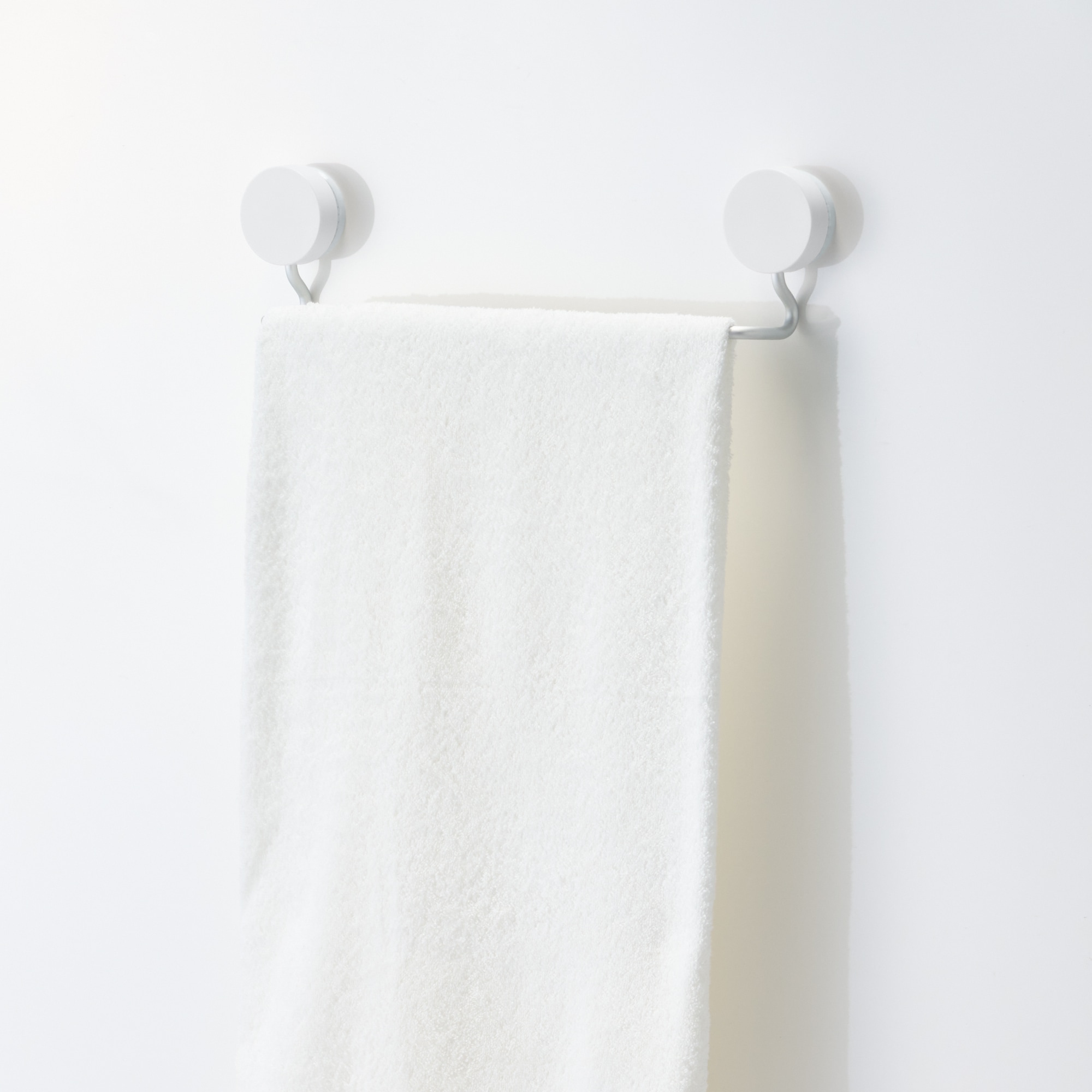 アルミ強力吸盤タオルハンガー