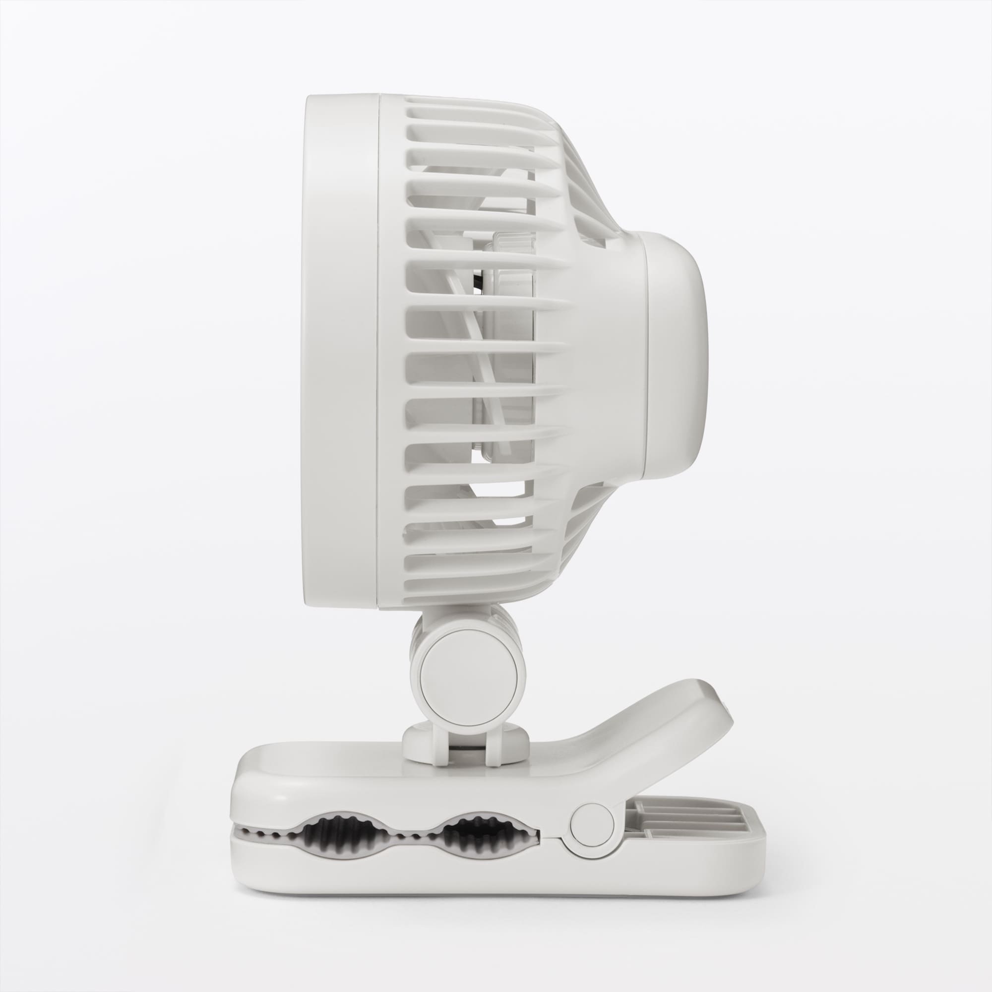 置いても使える　充電式クリップファン　ミニ