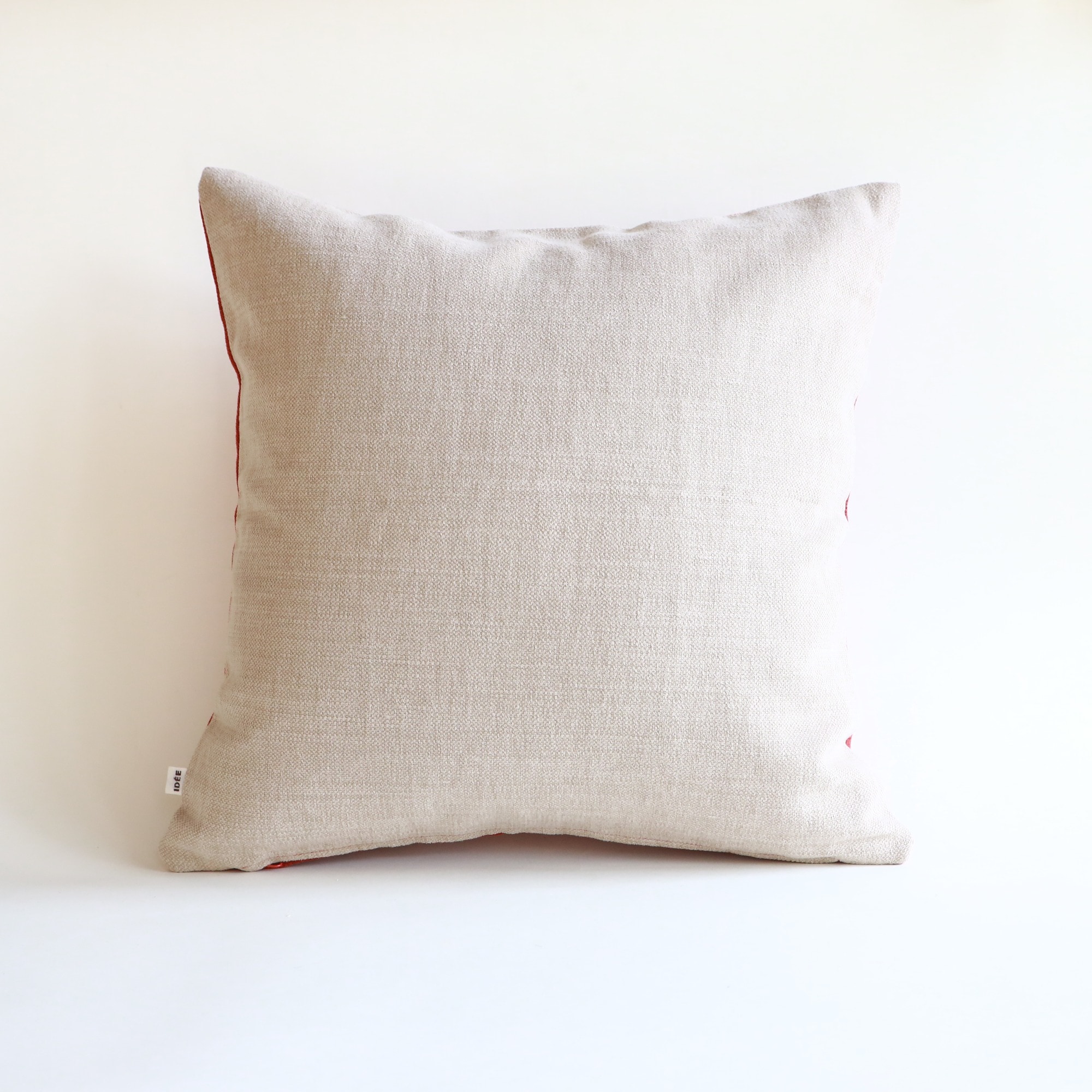 ［ＩＤＥＥ］カレイド　クッションカバー　４５ｃｍ角　コーラル×ベージュ