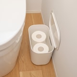 吊るしても使える　薄型収納ケース　奥行１５ｃｍ