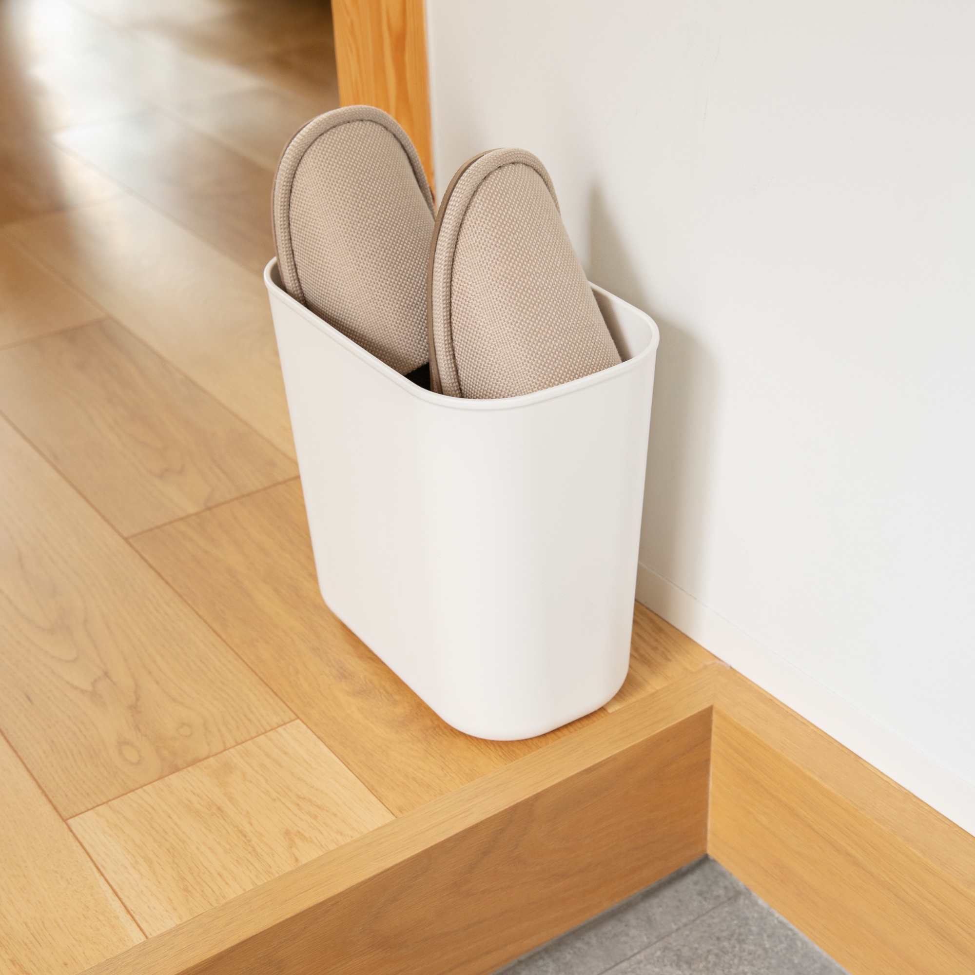 無印良品　MUJI　ケース 無印良品で推し活を極める」飾る、並べる、見せ運ぶ