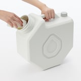 ポリエチレン　水タンク　１２Ｌ　蛇口付き