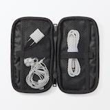 ポケット数が変えられる　ガジェットポーチ　スリム