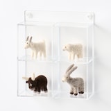 壁に付けられるアクリルディスプレイ　ボックス型