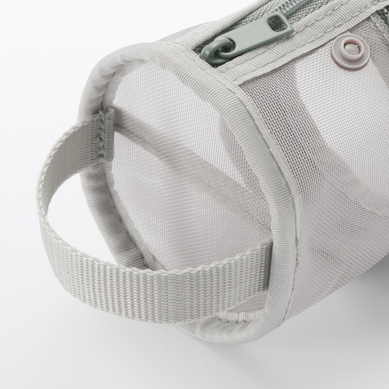 ナイロンメッシュ縦でも横でも使えるペンケース