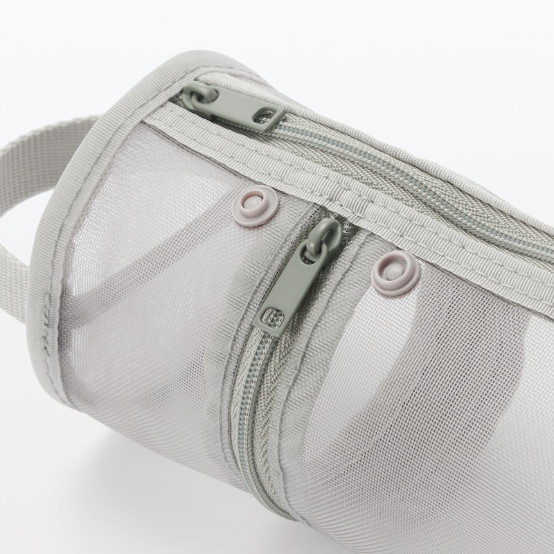 ナイロンメッシュ縦でも横でも使えるペンケース