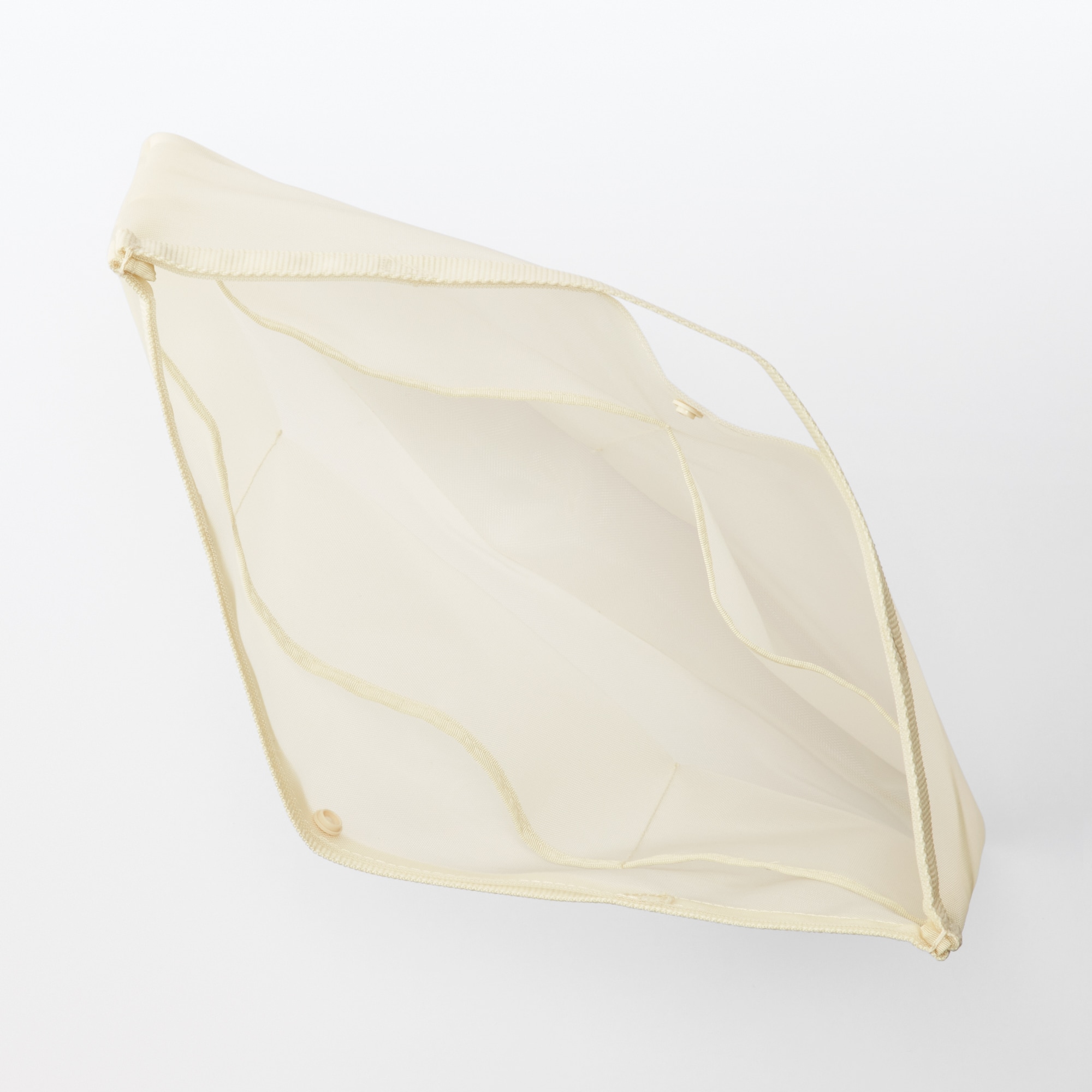 ナイロンメッシュバッグインバッグ