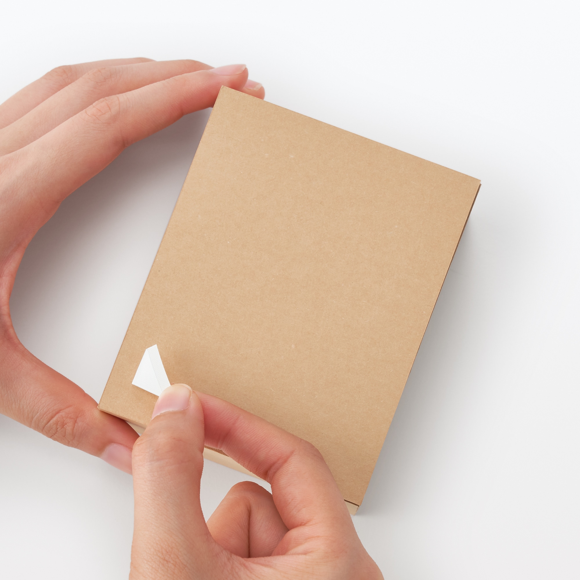 フォトフレームにもなるトレカケース