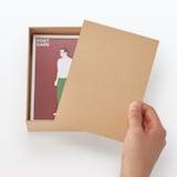 フォトフレームにもなるポストカードケース