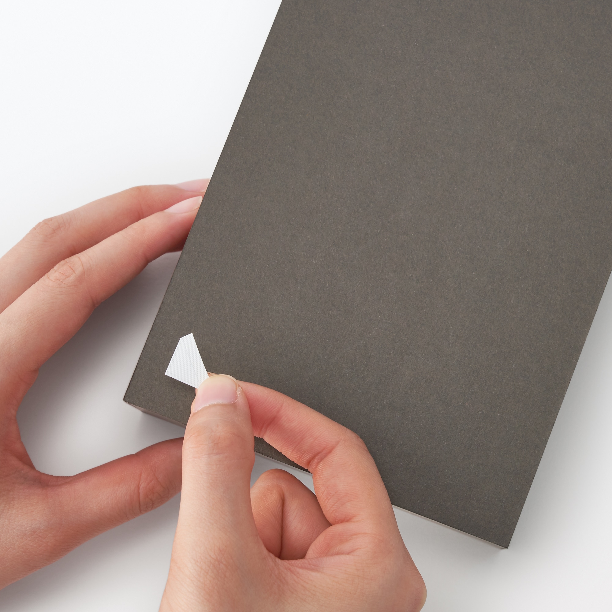 フォトフレームにもなるポストカードケース