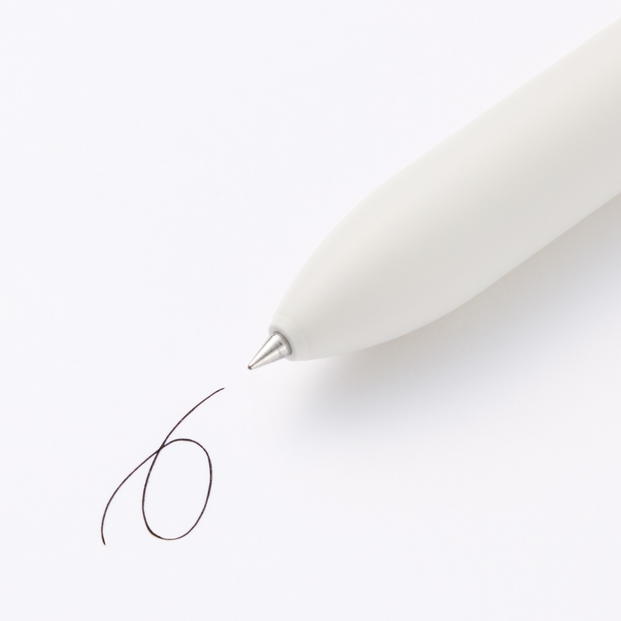 書き味なめらかな4色油性ボールペン | 無印良品