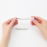 替芯　書き味なめらかな油性ボールペン