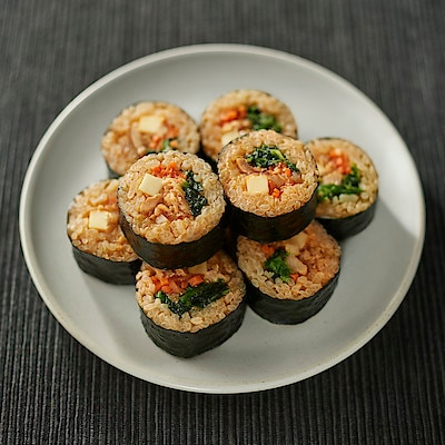 キンパ　チーズタッカルビ　１本（８切れ）