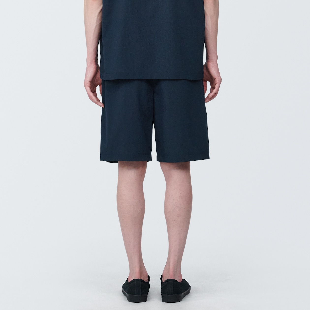 紳士　風を通すストレッチショートパンツ
