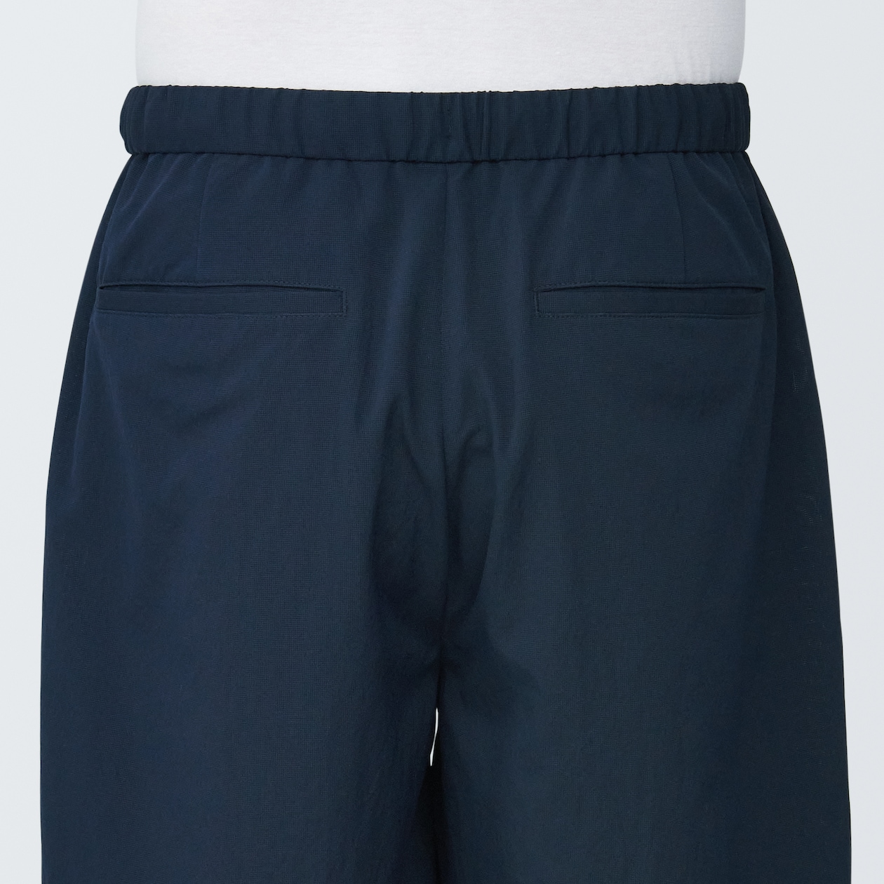 紳士　風を通すストレッチショートパンツ