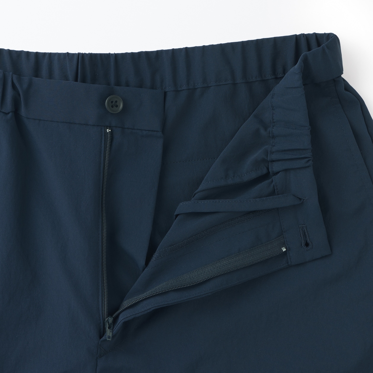 紳士　風を通すストレッチショートパンツ