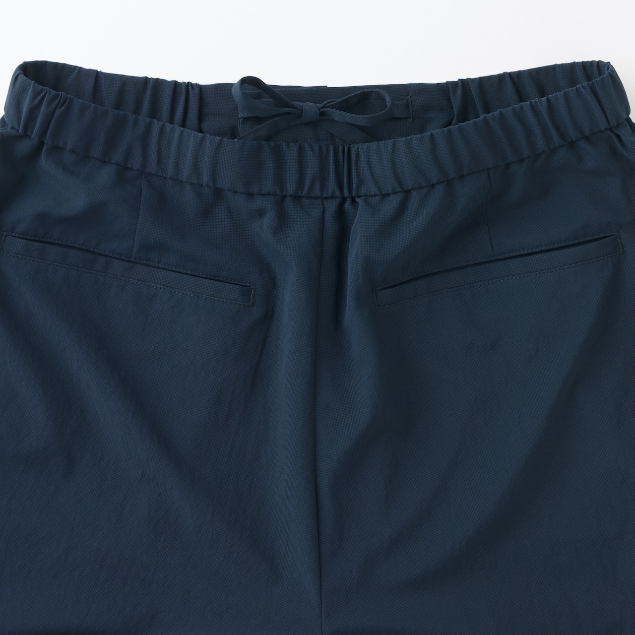 紳士　風を通すストレッチショートパンツ
