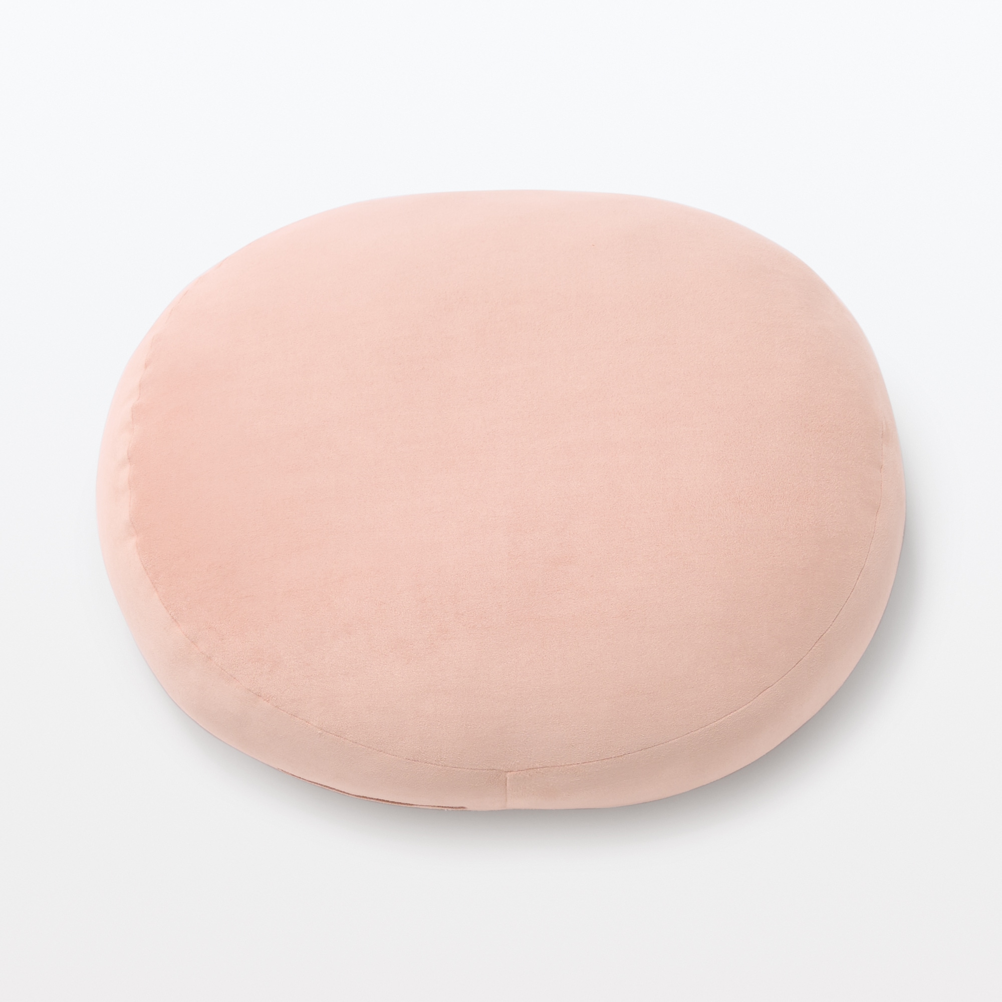 背当てにもなるやわらかマルチクッション